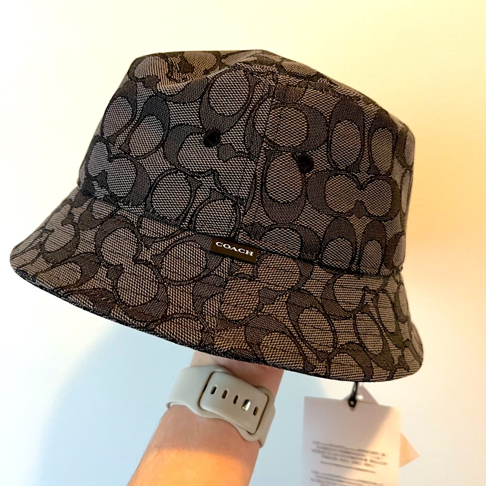 COACH Signature Jacquard Bucket Hat
